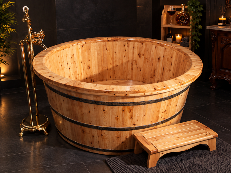 Sumo Japanese-style round wooden Ofuro bathtub