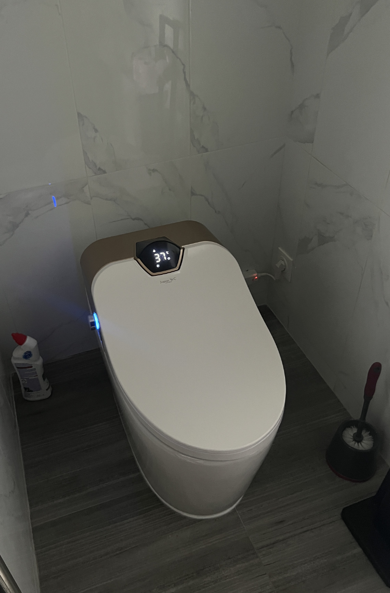 Installation d’un WC japonais chez un client Japan WC — photo 6.